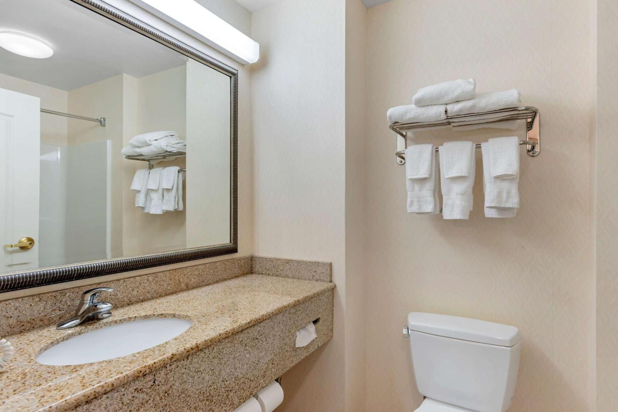 Comfort Inn & Suites Dover Buitenkant foto